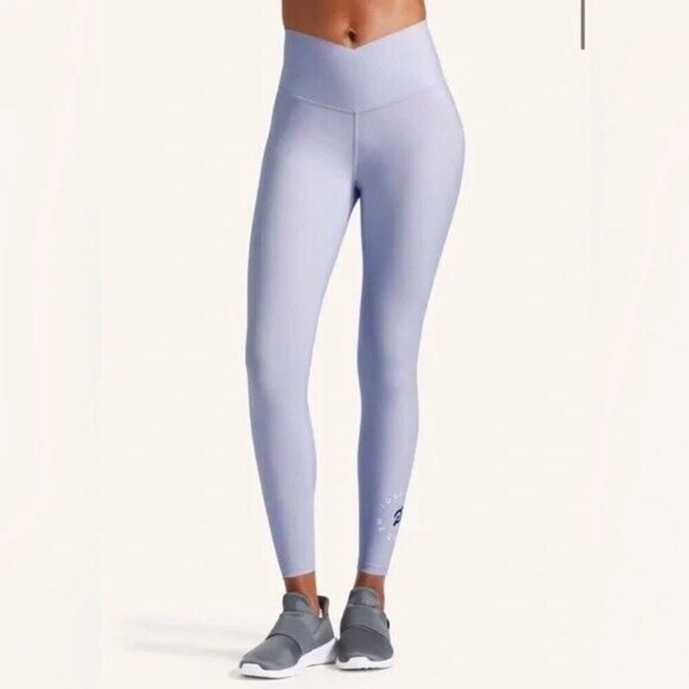 PELOTON  Light Purple Cadent Cross Front Legging Size L NWT